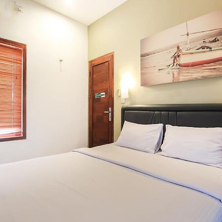 Kuta Legian Inn Екстериор снимка