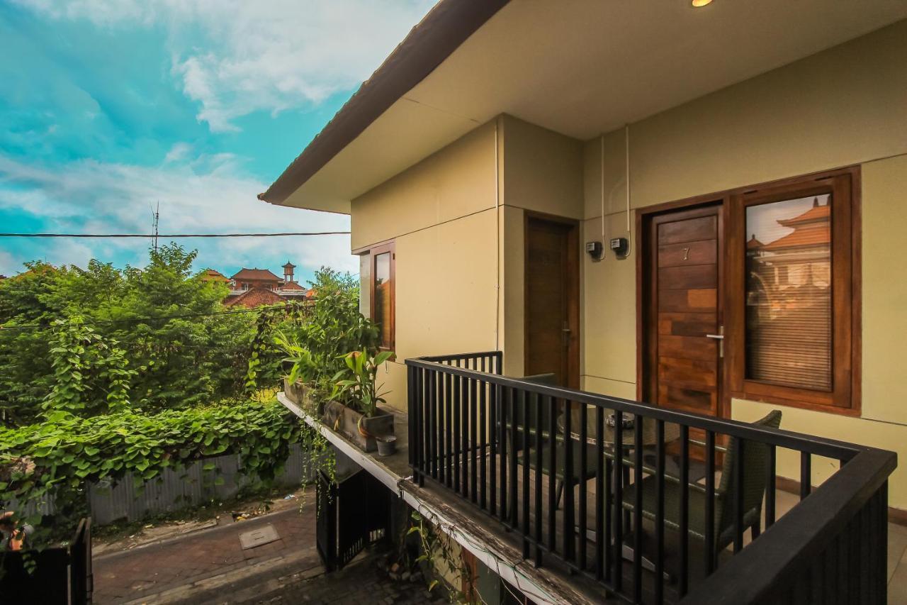 Kuta Legian Inn Екстериор снимка