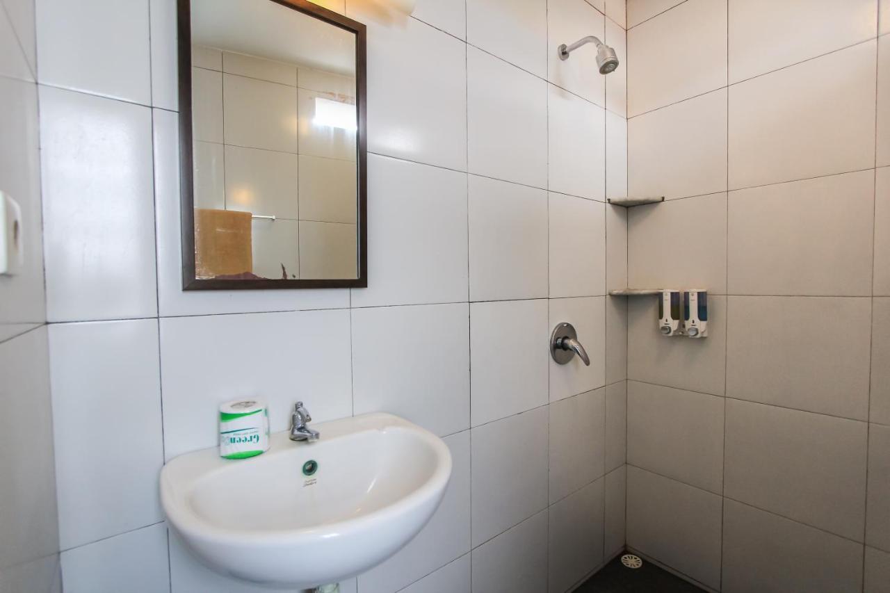 Kuta Legian Inn Екстериор снимка
