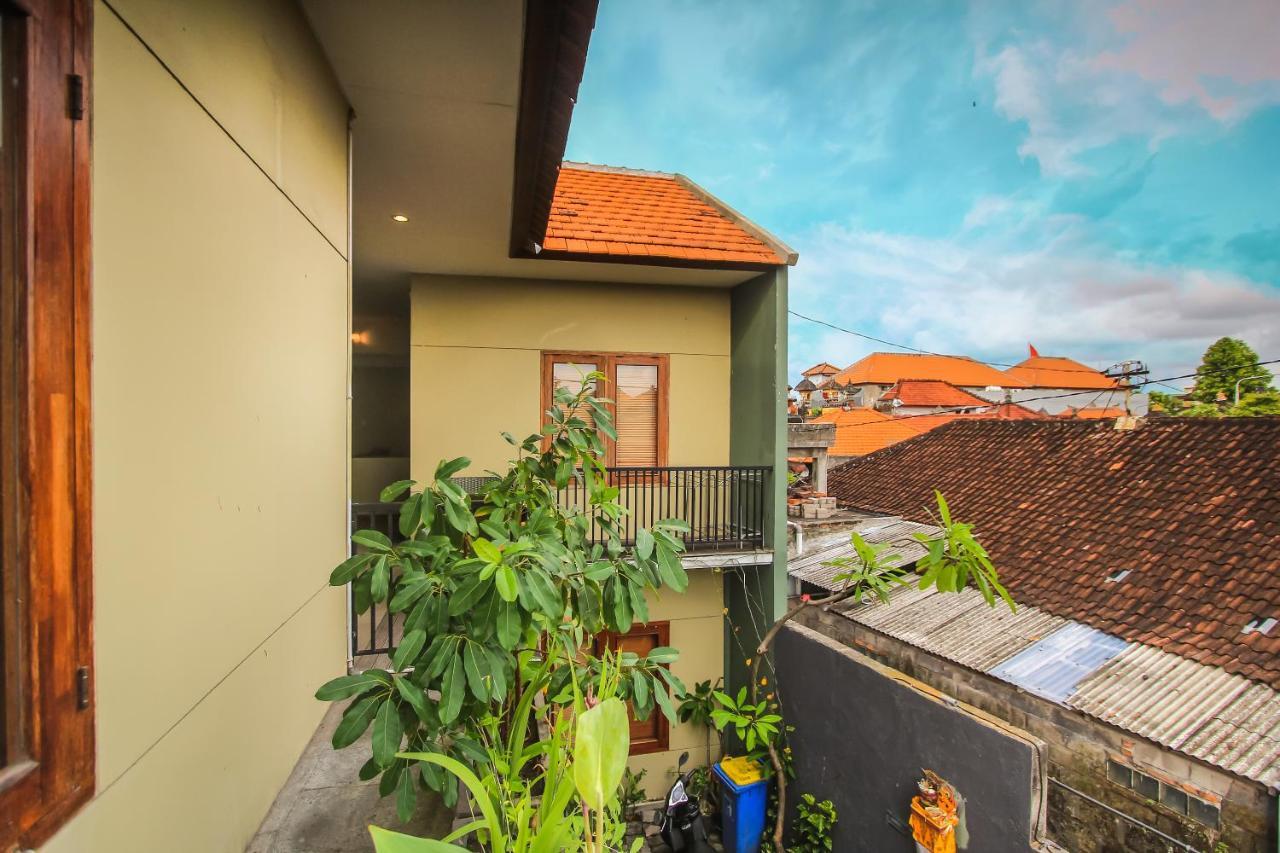 Kuta Legian Inn Екстериор снимка